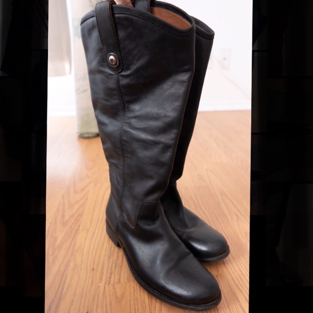 Leather Frye pull tab riding boots size 7